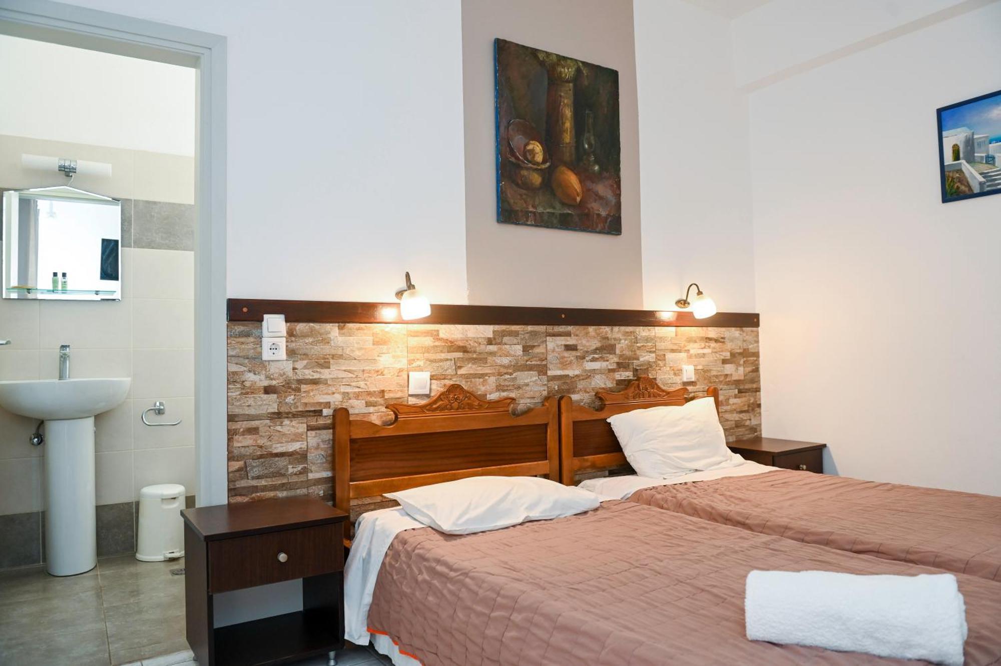 Narkissos Hotel Kamári Eksteriør bilde