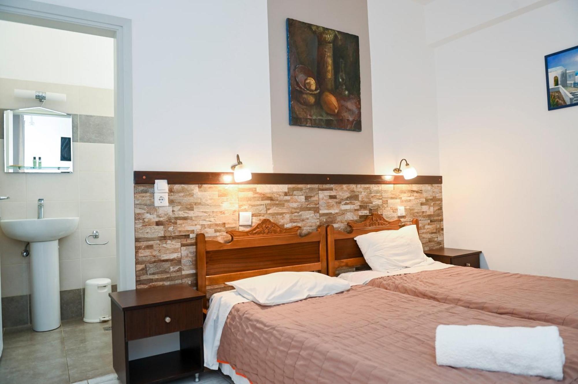 Narkissos Hotel Kamári Eksteriør bilde